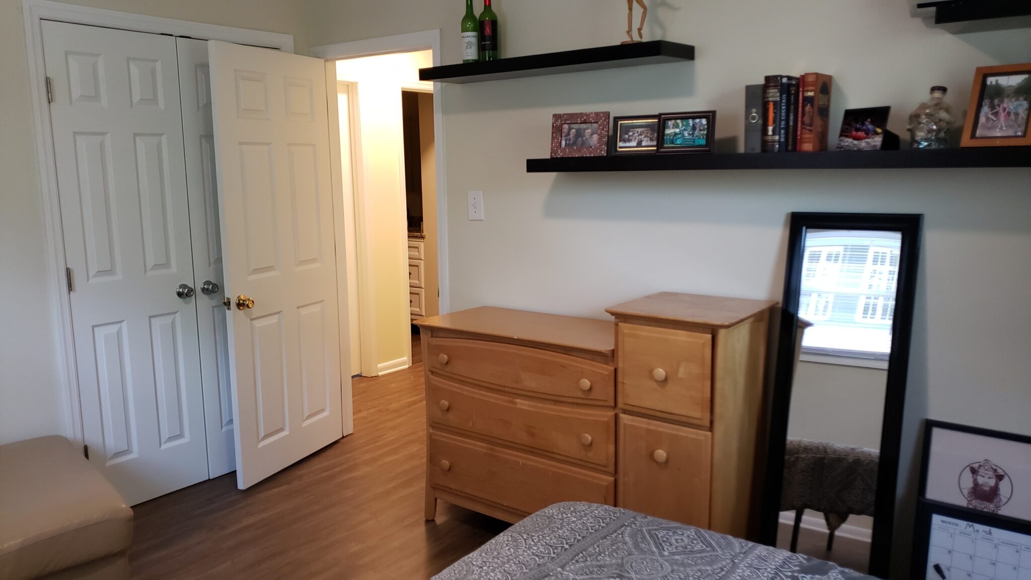 305 YALE ROAD NORTH, GLASSBORO, NJ 08028 6 BEDROOM / 3 BATH My